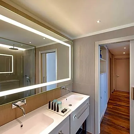 Hotel Hyatt Centric Venice 4*